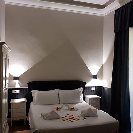 Smart Lux Roma Veneto Hotell Exteriör bild