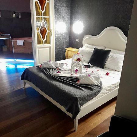 Smart Lux Roma Veneto Hotell Exteriör bild