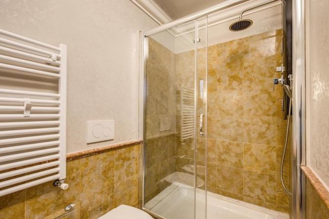 Smart Lux Roma Veneto Hotell Exteriör bild