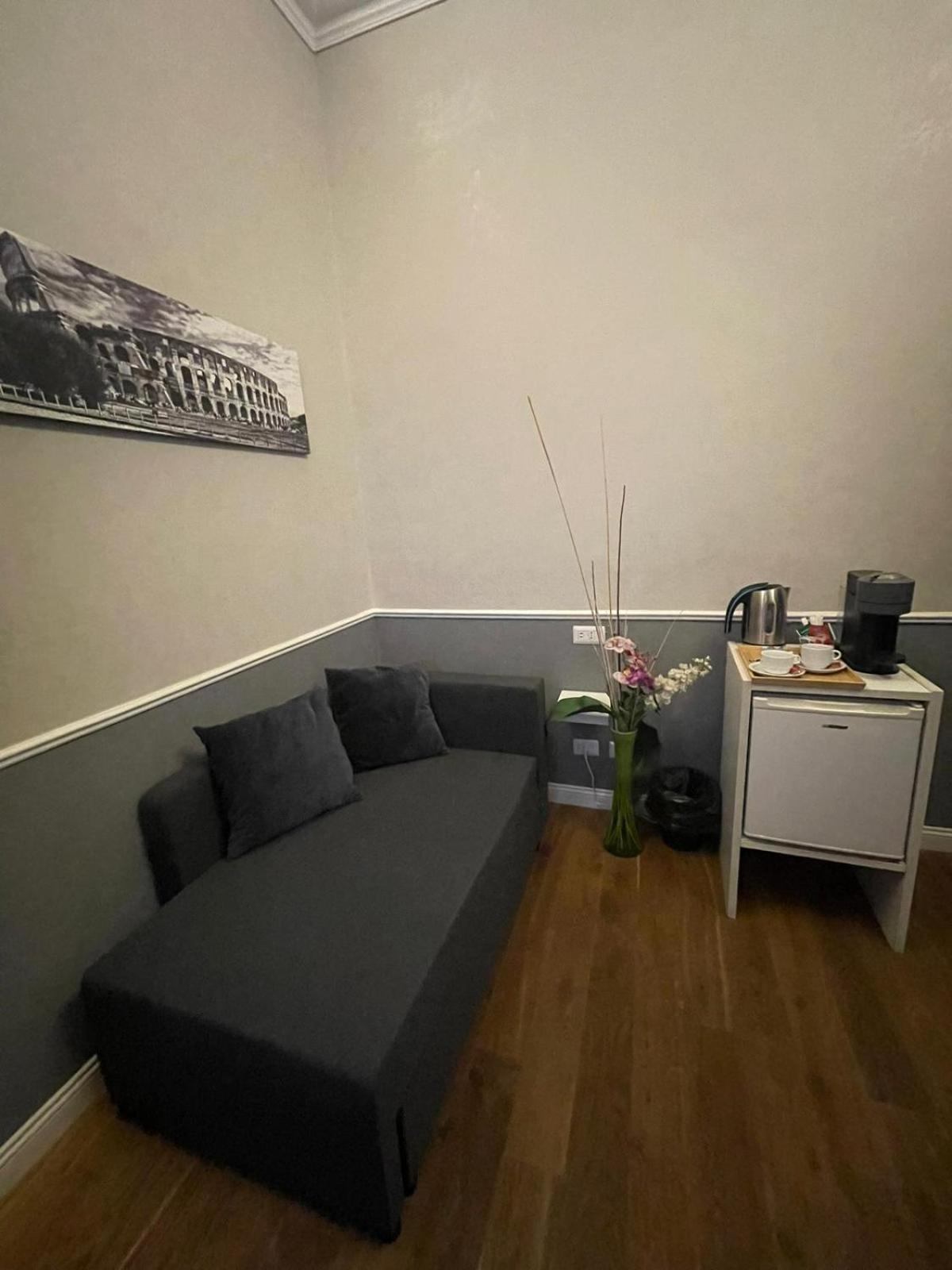 Smart Lux Roma Veneto Hotell Exteriör bild